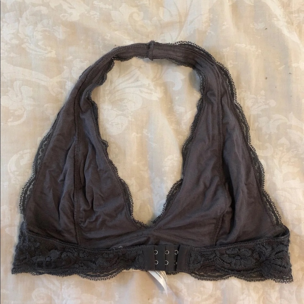 2 Bralettes - Picture 2 of 3